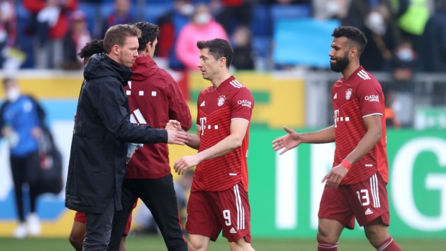 FC Bayern in Hoffenheim: Not too happy this afternoon: Bayern coach Julian Nagelsmann.