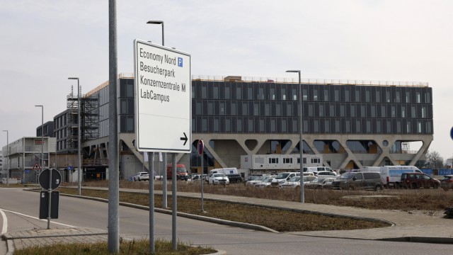 In Hallbergmoos und am Münchner Flughafen: Auf dem Gelände des Münchner Flughafens entstehen die ersten Gebäude des LabCampus. In ihnen stehen Firmen Mietflächen unterschiedlicher Größe zur Verfügung.