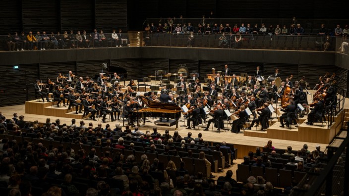 Kritik: Die Münchner Philharmoniker am Samstag, 19. März, in der Isarphilharmonie, mit Dirigent Andris Nelsons und Pianist Yefim Bronfman.