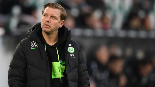 Bundesliga: Kein zufriedenstellender Arbeitstag: Wolfsburgs Trainer Florian Kohfeldt.
