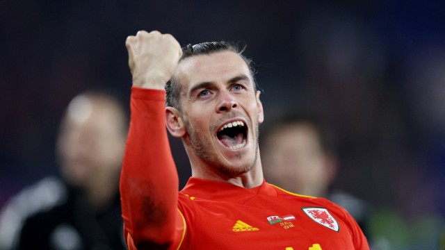 Austria misses out on the World Cup: to the surprise of some Austrians, a passable free kick taker: Gareth Bale.