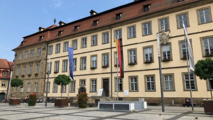 Kommunalpolitik: Im Bamberger Rathaus haben sich interessante politische Konstellationen zusammengefunden.