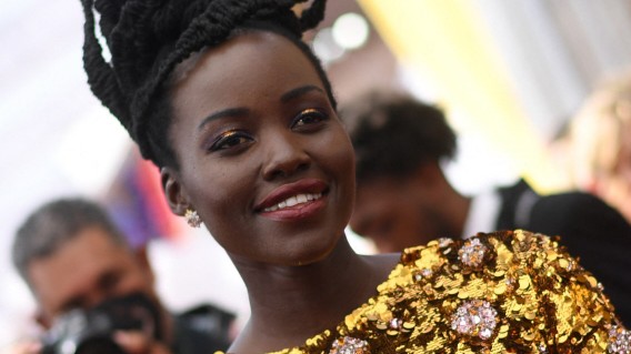 Oscar Fashion: Gold Like an Oscar: Lupita Nyong'o.