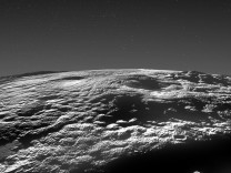 Astronomie: Plutos warmer Kern