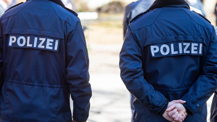 Münchner Polizeiskandal: Auch bei Personenkontrollen sollen Polizisten nicht korrekt agiert haben.