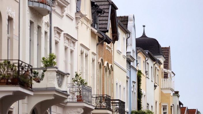 Mietkauf: Altbauten in Bonn: Der Mietkauf fällt oft deutlich teurer aus als die klassische Baufinanzierung.