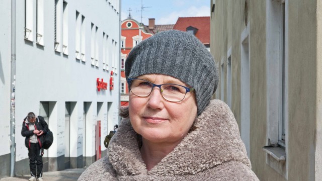 Umfrage in Ebersberg: Liane Spiegelberg: Neues Bewusstsein für Nähe und Distanz.