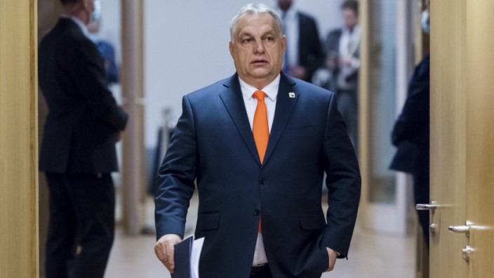 Ungarn: Mit überraschend deutlicher Mehrheit wieder gewählt, zum Ärger der EU-Kommission: Viktor Orbán.