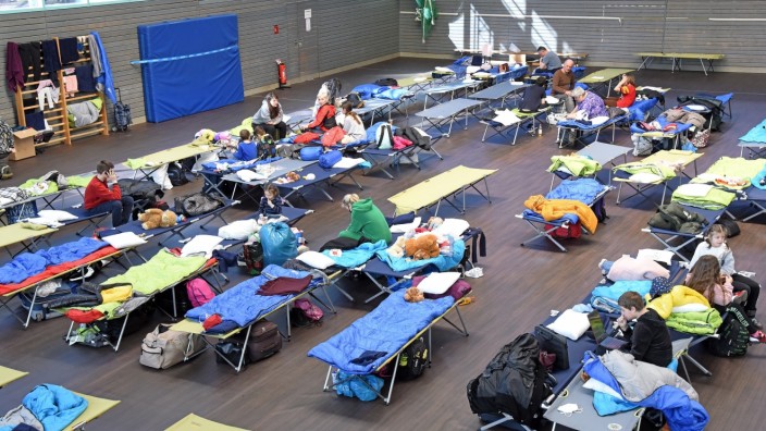 Fürstenfeldbruck: Im März wurden Flüchtlinge aus der Ukraine in der Eichenauer Budrio-Halle untergebracht.