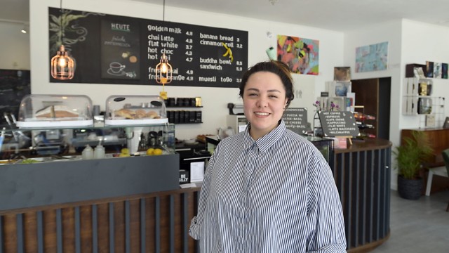 SZ-Serie "Schön frühstücken rund um München": Karin Ulamec hat sich mit der Eröffnung ihres Cafés 2019 einen Wunsch erfüllt.