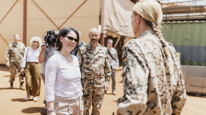 Sahelzone: Außenministerin Annalena Baerbock im Camp Castor in Gao.