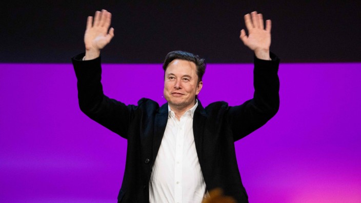 Social Media: Tesla-Chef Elon Musk auf einer Konferenz in Vancouver.