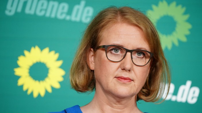 Greens Party Presents Lisa Paus As New Families Minister Following Anne Spiegel Resignation