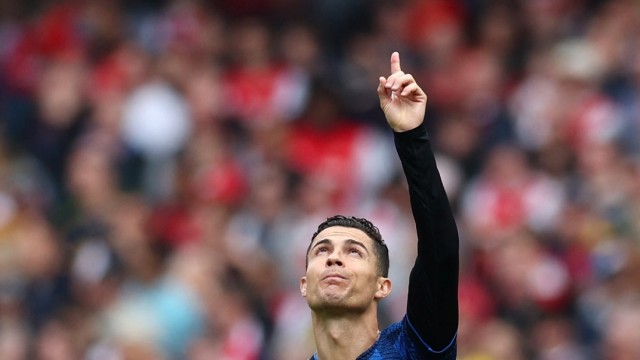 Premier League: Nach seinem Tor deutete Cristiano Ronaldo mit dem Zeigefinger in den Himmel.
