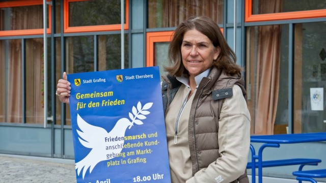 Jugend und Ukraine-Krieg: Stephanie Scharfenberg, eine der beiden Organisatorinnen des Friedensmarschs in Grafing am 29. April.