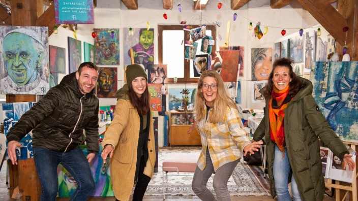 Kunst zum Mitmachen: Georg Münch, Rebecca Winhart, Anja Birnkraut und Katharina Lütke freuen sich auf zahlreiche Besucherinnen und Besucher.