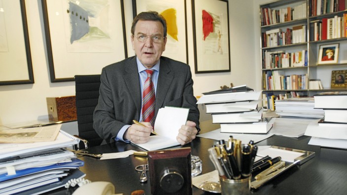 Altkanzler: Gerhard Schröder bekommt, so ein Urteil des Berliner Verwaltungsgerichts, sein Büro und seine Mitarbeiter nicht zurück.