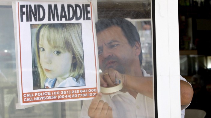 Vermisstenfall Madeleine McCann: Wenige Tage vor ihrem vierten Geburtstag verschwand Madeleine McCann aus einer Ferienanlage in Praia da Luz. Ihre Eltern hoffen bis heute, dass sie noch lebt.