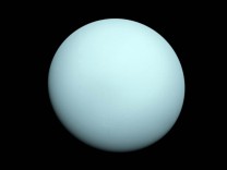Uranus: Besuch eines einsamen Planeten