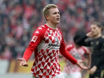 Bundesliga: Mainz schlägt den Meister – auch Dortmund verliert