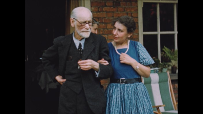 "Sigmund Freud" im Kino: Sigmund und Anna Freud 1939 im Londoner Exil kurz vor seinem Tod.