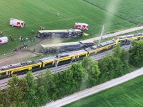 Österreich: Mindestens ein Toter bei Zugunglück nahe Wien