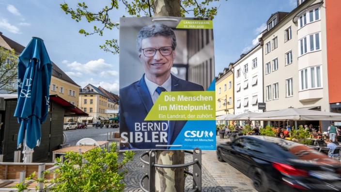 Wahlkampf in Deggendorf: Bernd Sibler gilt als Favorit für die Landratswahl in Deggendorf. Doch unter Parteimitgliedern macht sich ein mulmiges Gefühl breit.