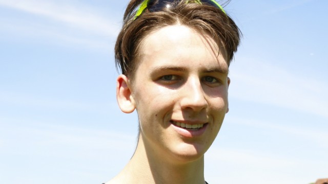 Weßlinger Seelauf: Skibergsteiger Finn Hösch, Sieger des Querfeldeinrennens über zwölf Kilometer