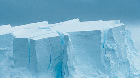 Schneesaison: Ein Eisberg in der Antarktis - hier friert man gerade.