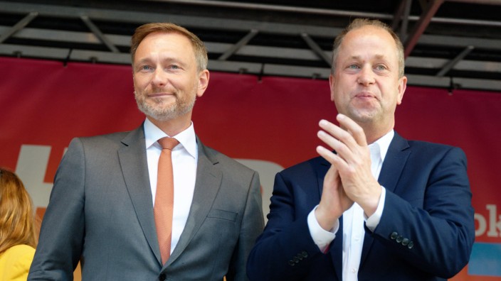 FDP: Grund zur Freude hat die FDP nicht. Das Wahlergebnis in Nordrhein-Westfalen zeigt, dass sie Mühe hat, ihre Kernwählerschaft zu überzeugen.