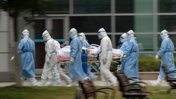 ZDF-Doku über Corona: Eines von Millionen Opfern. War die Pandemie vermeidbar?