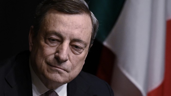 Als er Premier wurde, hieß es quer durch die Parteienlandschaft, Mario Draghi sei der Beste, den man sich nur wünschen könne.