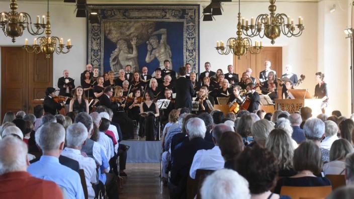 Konzert in Dachau: Nach langer Pause tritt das Ensemble "Vocal AmpArt" wieder im Dachauer Schloss auf.