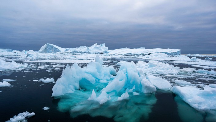 Klimawandel: Eisberge bei Ilulissat in Westgrönland. Im Süden und Westen der Insel dürften die Eisverluste besonders groß sein.