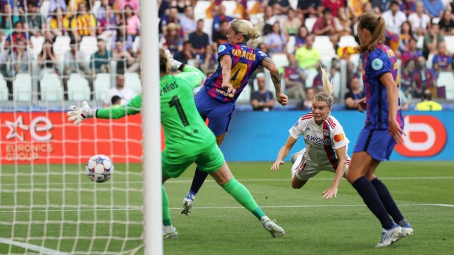 UEFA Women's Champions League: A decisive header: Ada Hegerberg emerges as the clear captain of Olympique Lyonnais in the final.  Her 2-0 goal was the 59th Champions League goal, and no other player has scored that many.