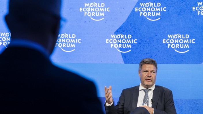 Weltwirtschaftsforum in Davos: Gibt ganz den Staatsmann in Davos: Bundeswirtschaftsminister Robert Habeck.