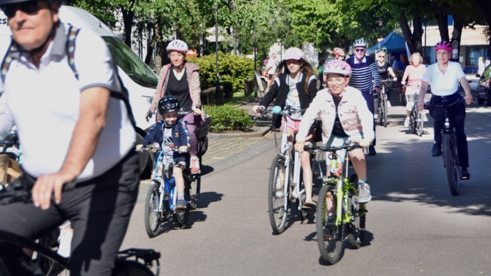 Für die ganze Familie: In der Gruppe macht Fahrradfahren gleich noch mehr Spaß.