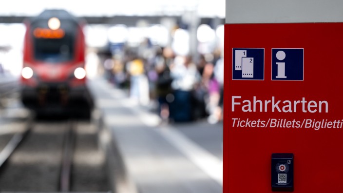 Verkaufsstart 9-Euro-Ticket in Bayern