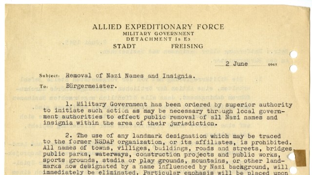 Archivstück des Monats Juni: Die Anordnung der US-Militärregierung zur Beseitigung von Namen und Symbolen des Nationalsozialismus