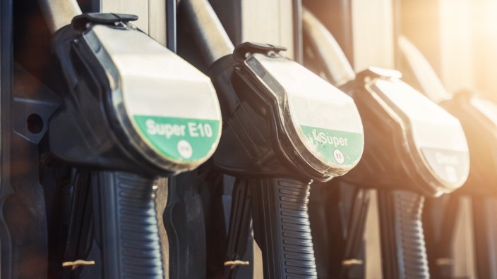 Subventionen für Autofahrer: "Wie die Versorgungslage ab 1. Juni tatsächlich sein wird, hängt auch vom Tankkundenverhalten ab": Noch sind die Folgen des Benzinpreisrabatts nicht absehbar.
