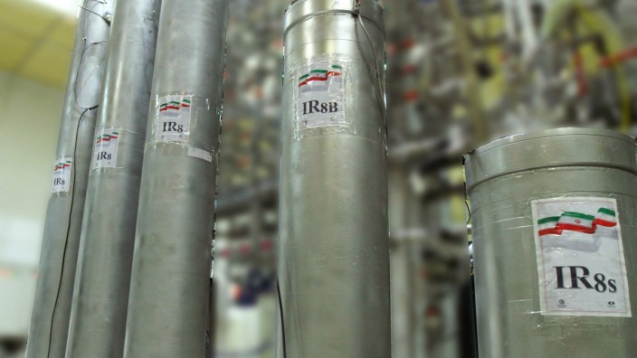 Iranisches Atomprogramm: Dieses Bild von Irans Atomenergieorganisation zeigt die Anlage zur Urananreicherung in der Stadt Natanz.