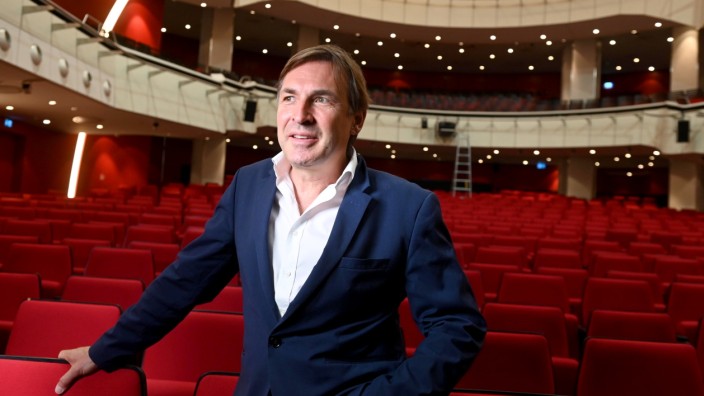 Deutsches Theater in München: Herr im Haus: Thomas Linsmayer soll einen Fünf-Jahres-Vertrag als Geschäftsführer des Deutschen Theaters München unterschreiben.