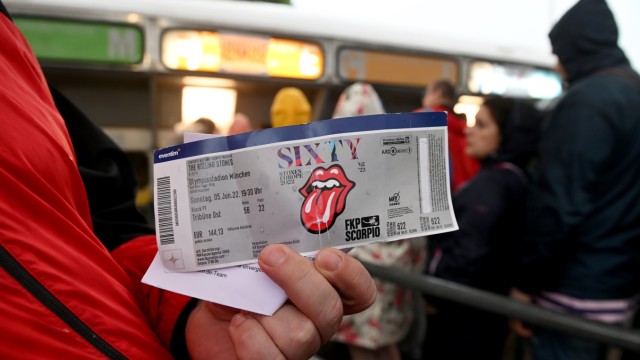 I Rolling Stones a Monaco di Baviera: alcuni avevano già un biglietto, o un biglietto di troppo.