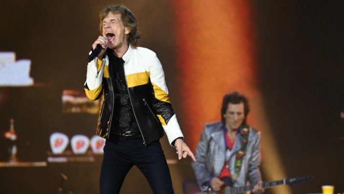 Rolling Stones in München: Erst Biergarten, dann Bühne: Mick Jagger im Münchner Olympiastadion.