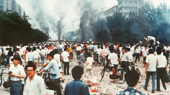"After the Fall" von Ben Rhodes: Tian'anmen 1989: Der chinesische Markt ist einfach zu wichtig, als dass Menschenrechtsverletzungen von offizieller Seite angesprochen würden.