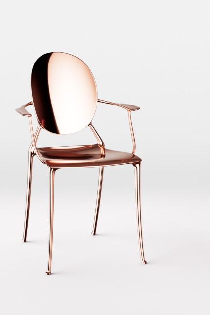 Mailänder Möbelmesse: Glänzt: Der Stuhl "Miss Dior" von Philippe Starck für Dior.