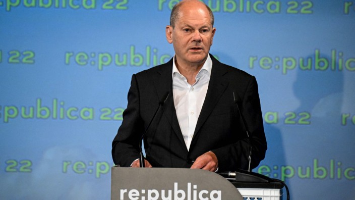 Digitalkonferenz: Auf der Republica darf es ohne Krawatte sein: Mit Olaf Scholz spricht zum ersten Mal ein Bundeskanzler auf der Digitalkonferenz.