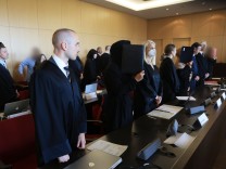 Prozess in Düsseldorf: Clan-Mitglieder wegen Sozialbetrugs verurteilt