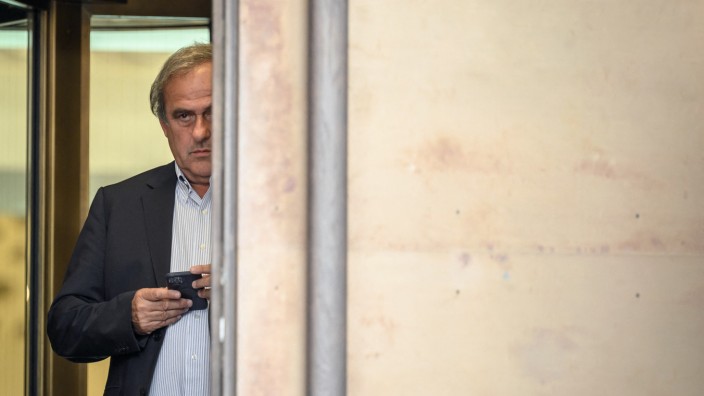 Blatter-Platini-Prozess: Die Ankläger fordern Geld- und Bewährungsstrafen für Michel Platini (Foto) und Sepp Blatter