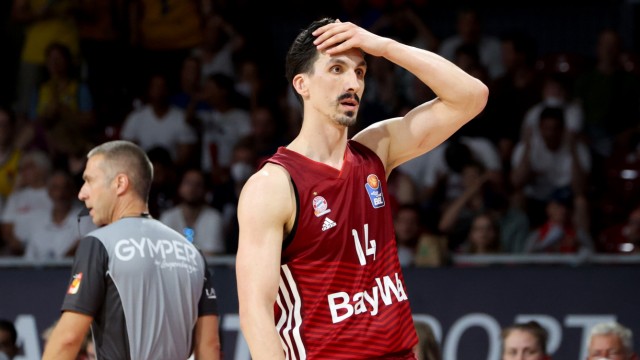 Basketball-Meister Alba Berlin: Die Bayern um Nihad Djedovic blieben in den Finalspielen am Ende chancenlos.